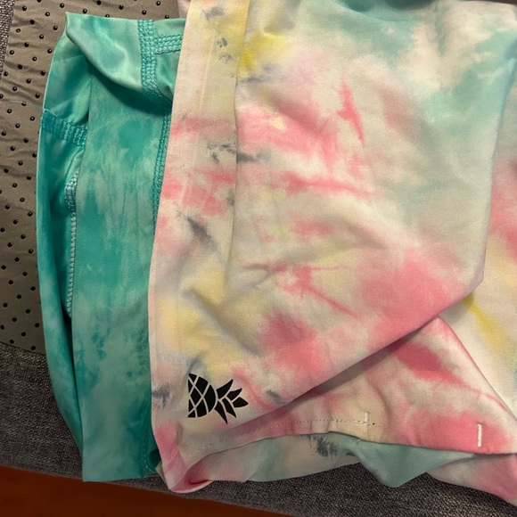 Men’s small chubbies 4 inch seam - Picture 4 of 4